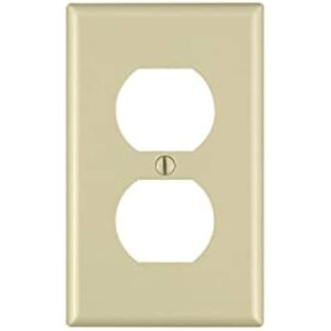 Leviton Ivory 1 gang Thermoset Plastic Duplex Outlet Wall Plate 10-Pack