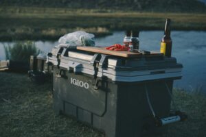 Igloo IMX Gray 70 qt Cooler 50293 - Image 4