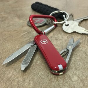 Victorinox Classic SD Red 420 HC Stainless Steel 2.25 in. Multi-Function Knife - Image 7