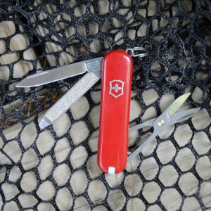 Victorinox Classic SD Red 420 HC Stainless Steel 2.25 in. Multi-Function Knife - Image 6