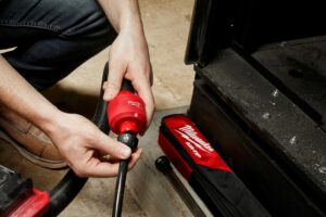 Milwaukee 49-90-2037 AIR-TIP Long Reach Flexible Micro Hose Set - Image 7