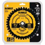 DeWalt 7-1/4 in. D X 5/8 in. Tungsten Carbide Circular Saw Blade 40 teeth