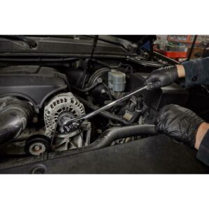 Milwaukee 1/2 in. drive SAE Ratchet 90 teeth 18" Length 48-22-9050 - Image 5