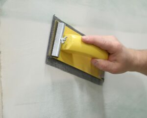 Gator Clamp-On Precut Drywall Sanding Screen, 4-1/4" x 11-1/4", 180 Grit, 25 Pack - Image 4