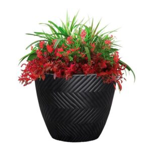 Polyresin Yuma Planter Black - Image 2