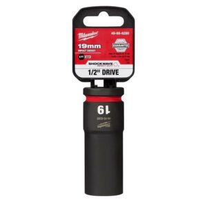 Milwaukee Shockwave 19 mm X 1/2 in. drive Metric/SAE 6 Point Deep Impact Socket