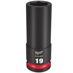 Milwaukee Shockwave 19 mm X 1/2 in. drive Metric/SAE 6 Point Deep Impact Socket - Image 2