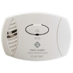 First Alert Plug-in Electrochemical Carbon Monoxide Detector