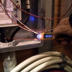 Klein Tools Non-Contact Voltage Tester - Image 7