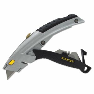 Stanley InstantChange 6-5/8 in. Retractable Utility Knife Black/Gray - Image 3