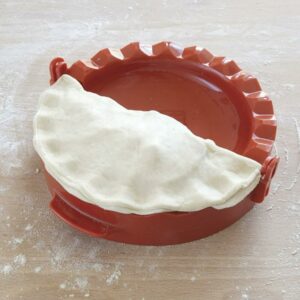 Pizzacraft Red Plastic Calzone Press PC0405 - Image 3