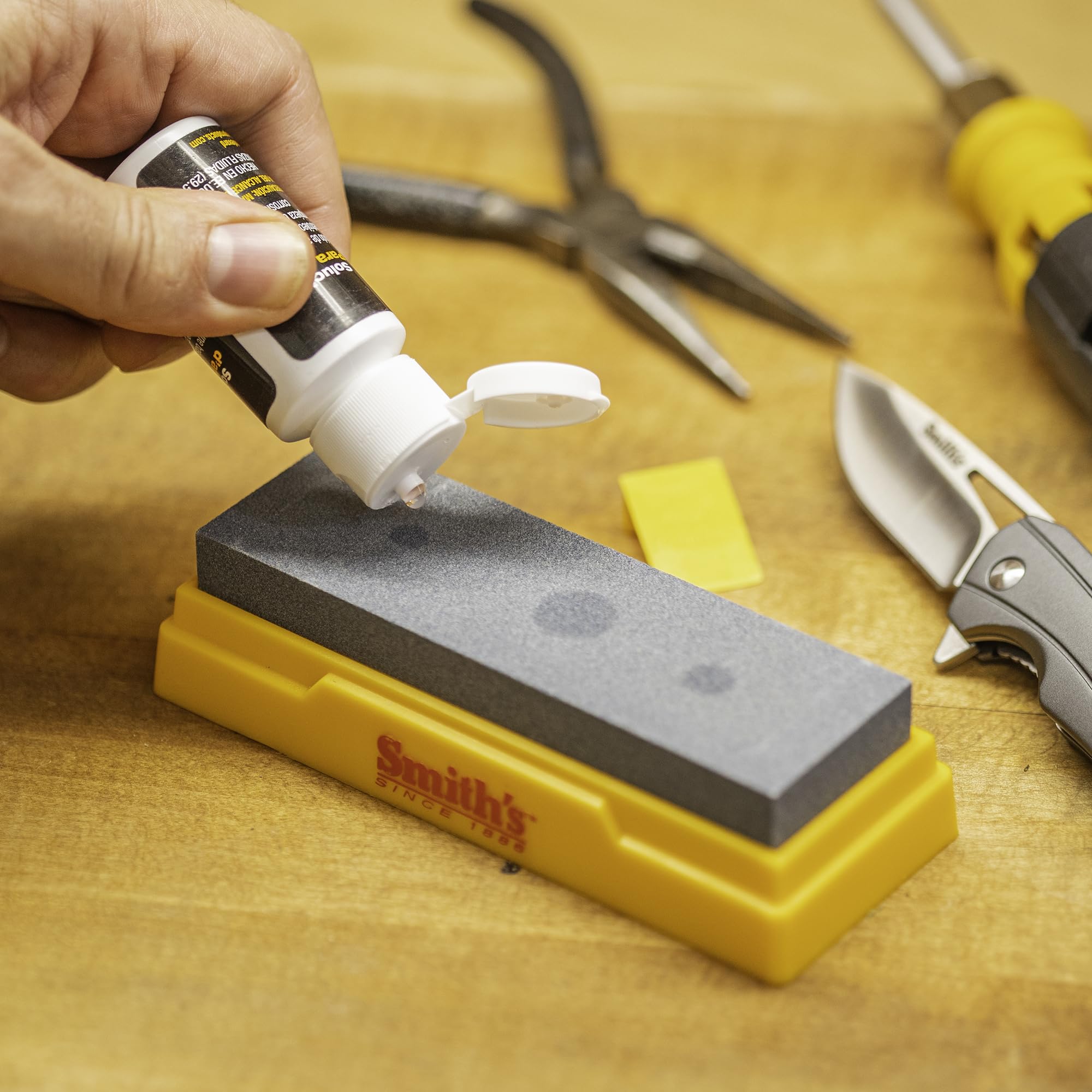 Smith's 5/8 in. D X 5 in. L Sharpening Kit 1,200 Grit SK-2 - Image 5